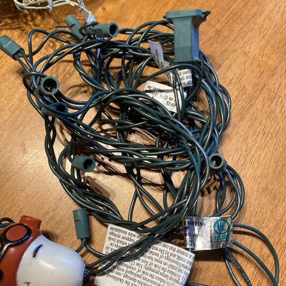 Snoopy set of string lights. Great shape. Vintage - Picture 4 of 4